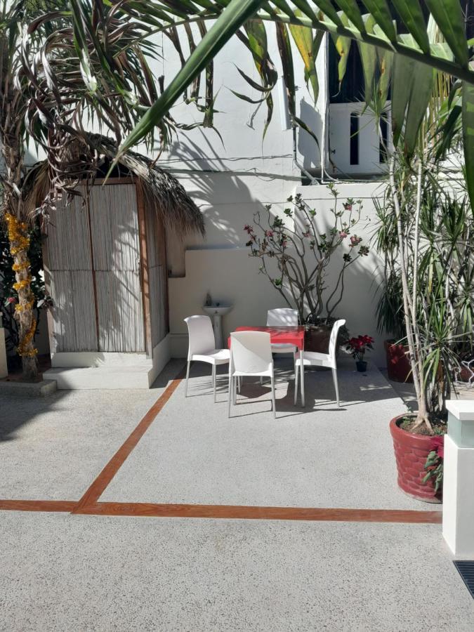 Brisamar Guesthouse 埃斯孔迪多港 外观 照片