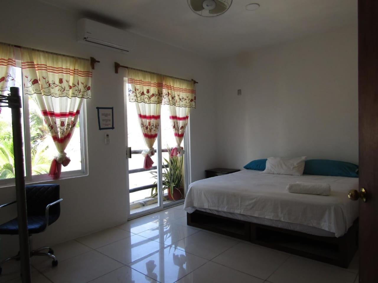 Brisamar Guesthouse 埃斯孔迪多港 外观 照片