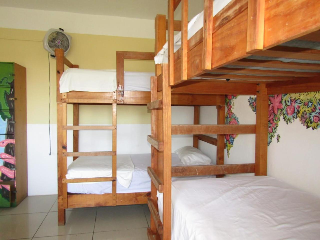 Brisamar Guesthouse 埃斯孔迪多港 外观 照片